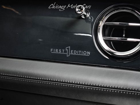 Used 2021 Bentley Bentayga AWD/4WD image 30