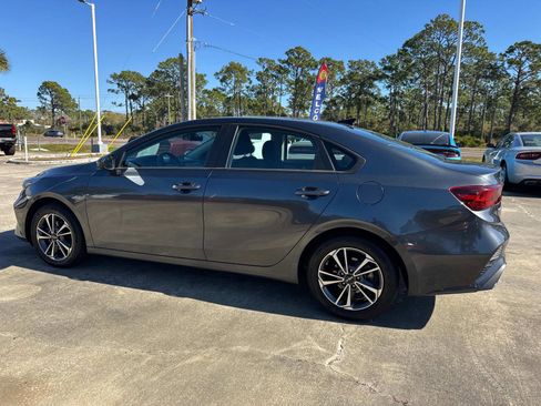 Used 2024 Kia Forte LXS image 5