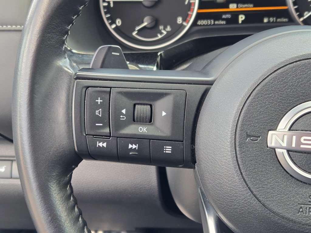 Used 2025 Nissan Pathfinder SV AWD/4WD image 34