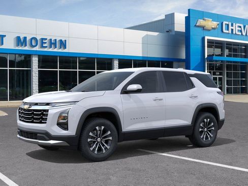 New 2027 Chevrolet Equinox LT w/ Convenience Package II FWD image 2