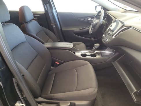 Used 2021 Chevrolet Malibu LT image 21