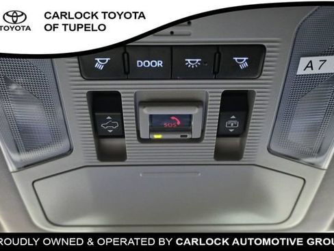 Used 2024 Toyota RAV4 Limited AWD/4WD image 40