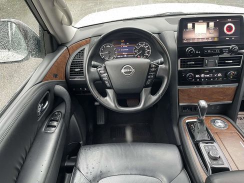 Used 2023 Nissan Armada SL RWD image 14