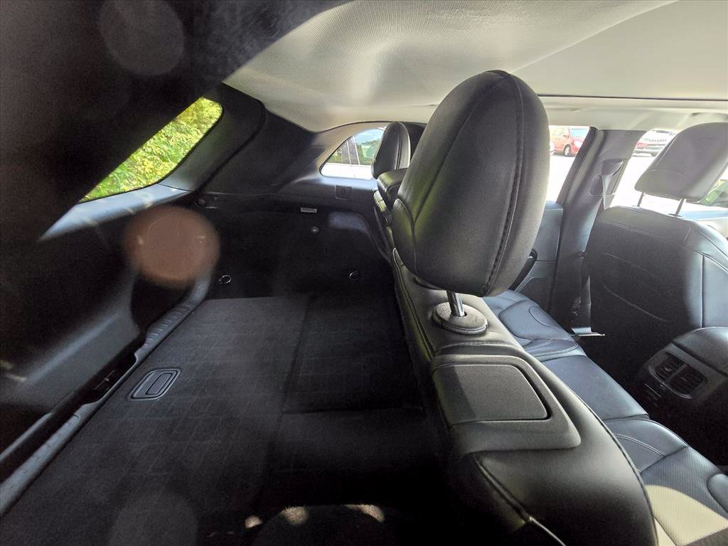 Used 2019 Jeep Cherokee Limited w/ Luxury Group AWD/4WD image 7