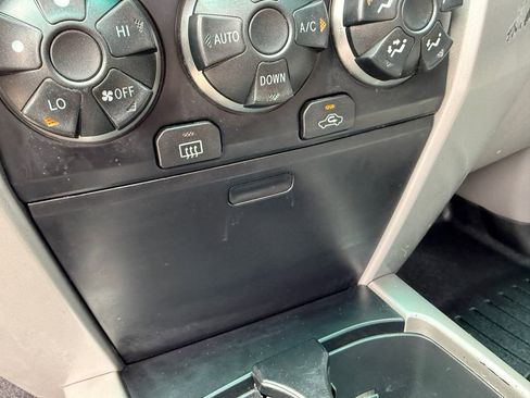 Used 2006 Toyota 4Runner SR5 AWD/4WD image 34