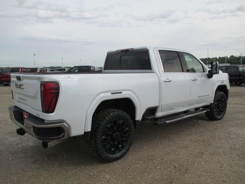 New 2026 GMC Sierra 2500 SLT w/ SLT Premium Package AWD/4WD image 5
