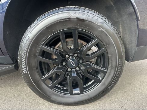 Used 2022 Chevrolet Tahoe RST w/ Luxury Package image 41