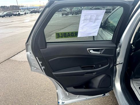 Used 2017 Ford Edge SEL w/ Equipment Group 201A image 14