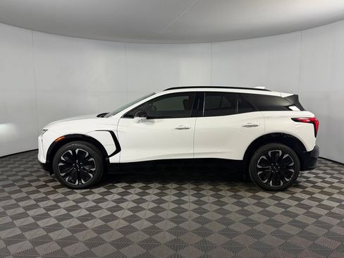 Used 2024 Chevrolet Blazer EV RS AWD/4WD image 11