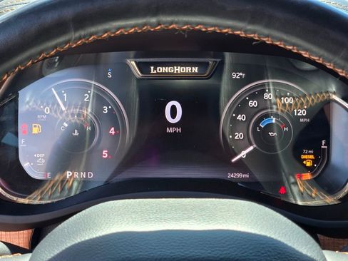 Used 2023 RAM 2500 Limited AWD/4WD image 18