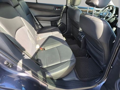 Used 2015 Subaru Outback 2.5i Limited AWD/4WD image 29