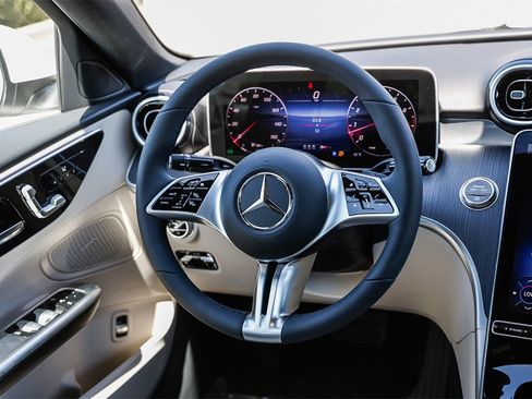 New 2025 Mercedes-Benz C 300 4MATIC Sedan image 13