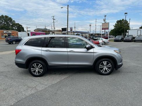 Used 2017 Honda Pilot EX-L image 4