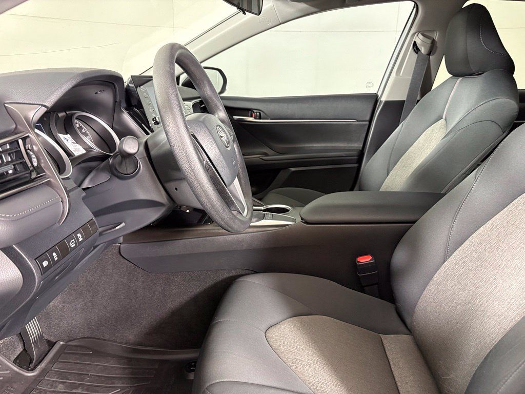Used 2024 Toyota Camry LE FWD image 21
