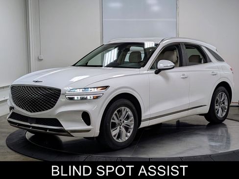 Used 2023 Genesis GV70 2.5T w/ Cargo Package image 4