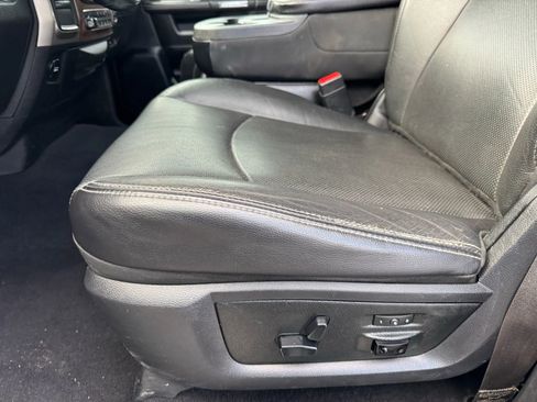 Used 2017 RAM 2500 Laramie w/ Sport Appearance Group image 16