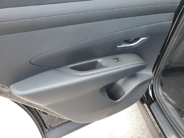 New 2026 Hyundai Tucson Blue SE AWD/4WD image 16