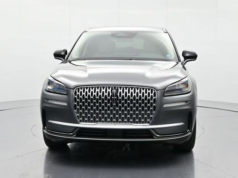 Used 2025 Lincoln Corsair FWD image 2