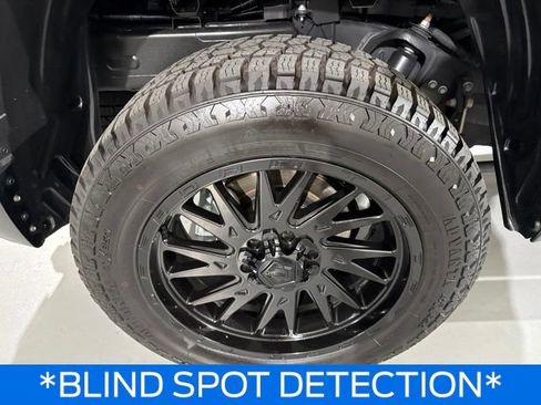 Used 2024 Toyota Tundra Limited AWD/4WD image 11