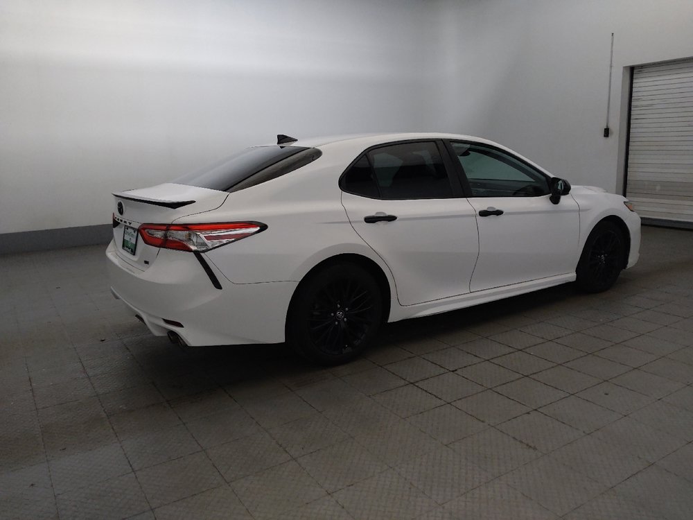 Used 2020 Toyota Camry SE FWD image 10