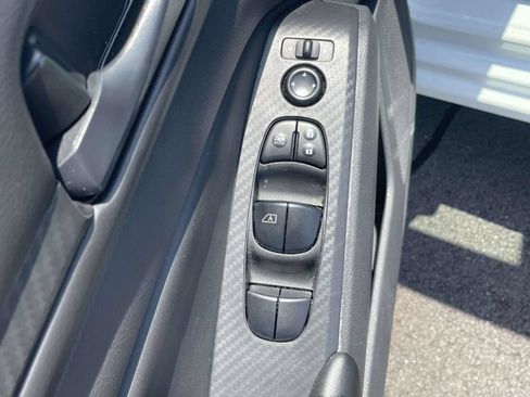Used 2025 Nissan Altima 2.5 S FWD image 16