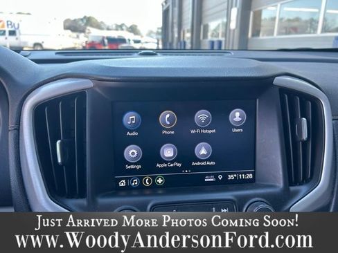 Used 2021 GMC Terrain SLT image 10