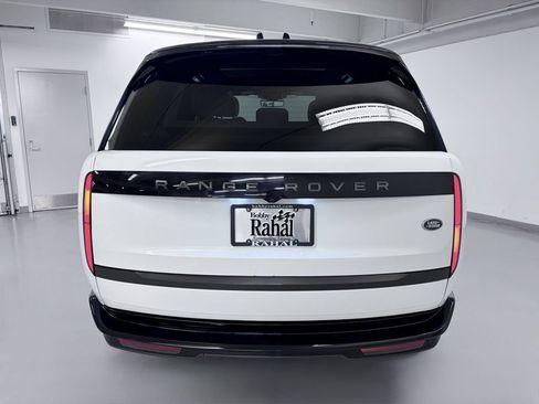 Used 2023 Land Rover Range Rover SE AWD/4WD image 5