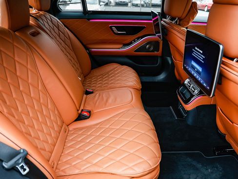 Used 2023 Mercedes-Benz S 580 4MATIC Sedan image 18