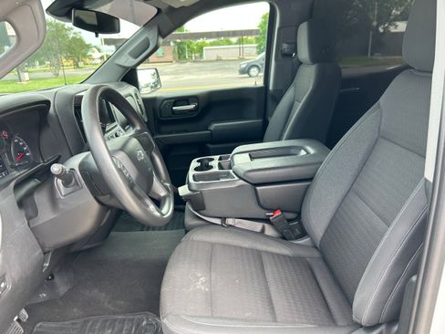 Used 2023 Chevrolet Silverado 1500 Custom Trail Boss AWD/4WD image 13