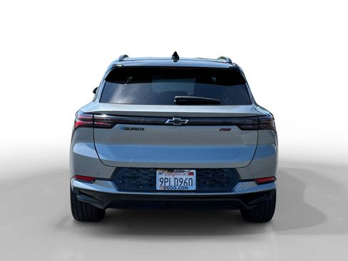 Used 2024 Chevrolet Equinox EV RS FWD image 4