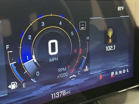 Used 2026 Chevrolet Equinox LT FWD image 16