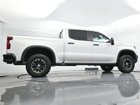 Used 2023 Chevrolet Silverado 1500 ZR2 w/ Technology Package AWD/4WD image 52