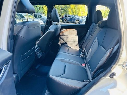 Used 2025 Subaru Forester Sport image 23