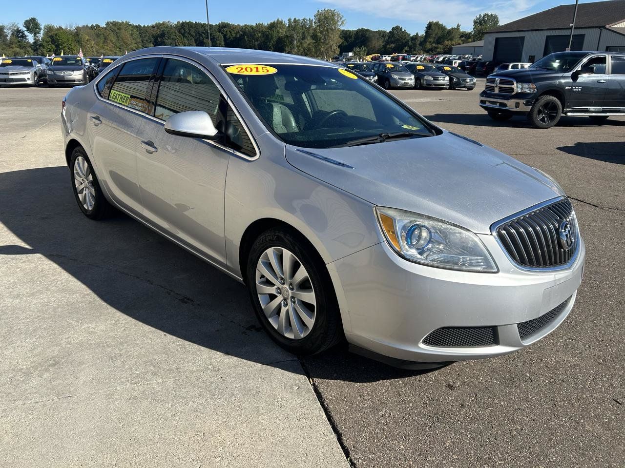 Used 2015 Buick Verano FWD image 3