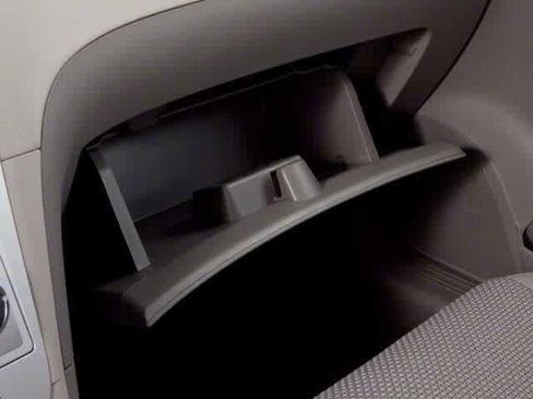 Used 2010 Chevrolet Malibu LTZ w/ HFV6 Engine Package image 11