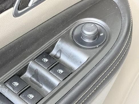 Used 2014 Buick Encore FWD image 11
