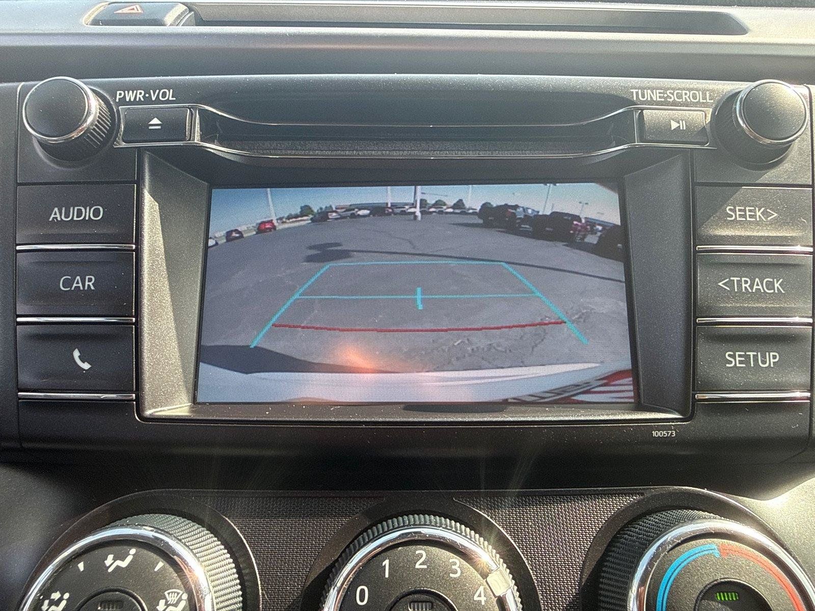 Used 2018 Toyota RAV4 LE w/ Carpet Mat Package AWD/4WD image 19