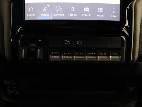 New 2026 RAM 3500 Tradesman AWD/4WD image 7