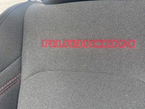 Used 2024 Jeep Wrangler Unlimited Rubicon w/ Technology Group AWD/4WD image 29