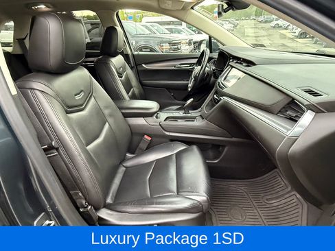 Used 2019 Cadillac XT5 Luxury AWD/4WD image 24