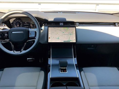 Used 2026 Land Rover Range Rover Velar Dynamic SE AWD/4WD image 9