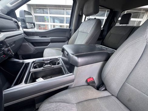 Used 2023 Ford F250 XLT w/ XLT Premium Package AWD/4WD image 24