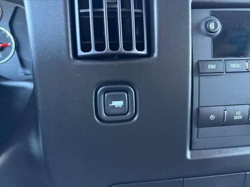 Used 2023 Chevrolet Express 3500 LS image 21