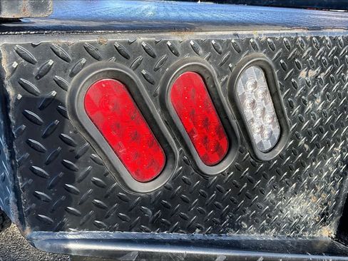 Used 2018 RAM 3500 Tradesman w/ Chrome Appearance Group image 30