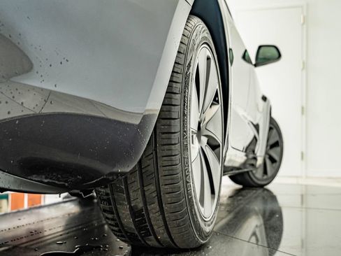 Used 2024 Tesla Model 3 Standard Range RWD image 43