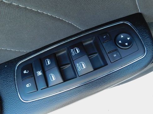 Used 2023 Dodge Charger SXT image 25