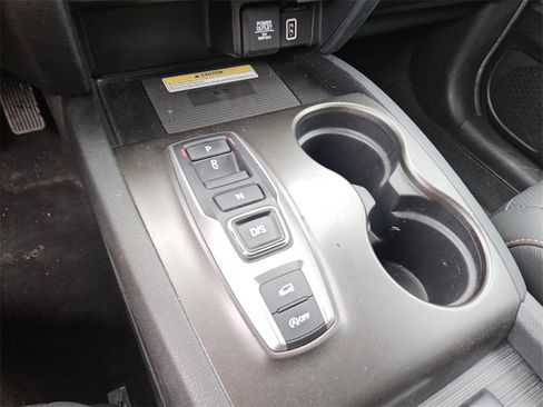 Used 2022 Honda Pilot TrailSport image 20