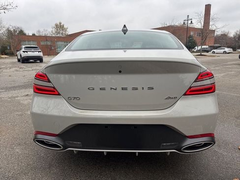 New 2026 Genesis G70 2.5T image 8