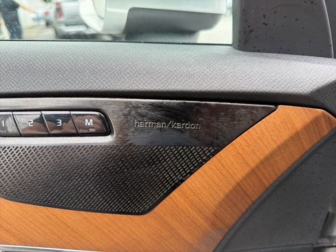 Used 2023 Volvo XC90 B6 Plus w/ Protection Package AWD/4WD image 9