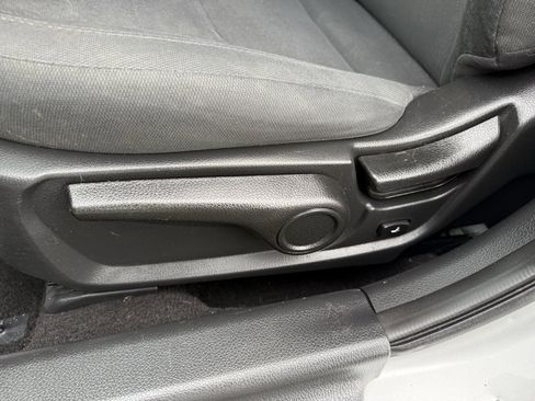 Used 2015 Kia Optima LX image 14